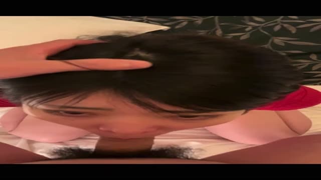 童貞を〇〇服を着てイラマチオフェラするセフレ